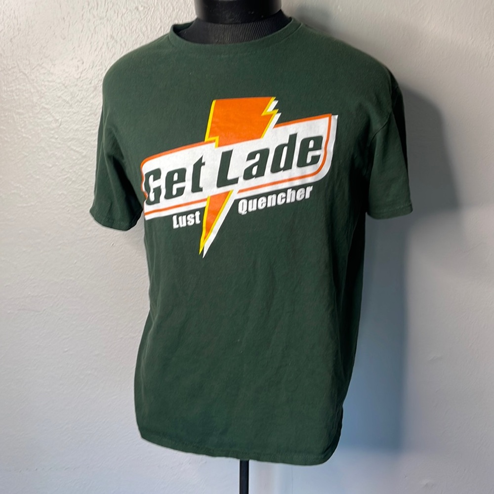 Comical shirt size LARGE